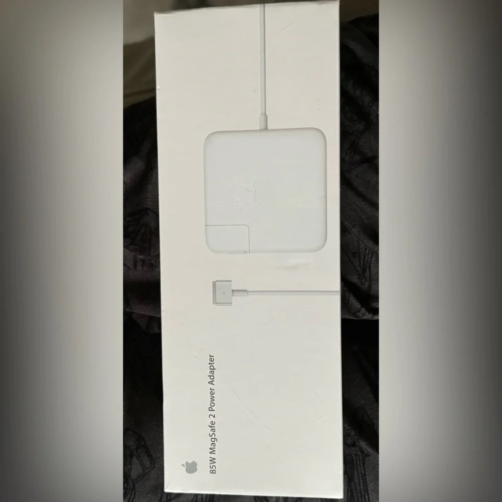 85w MagSafe 2 power Adapter used like new no box
